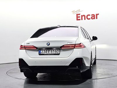 BMW 5 SERIES - 3