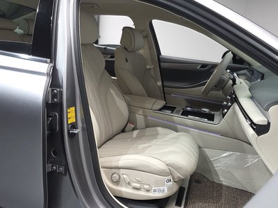 GENESIS G80 (RG3) - 10