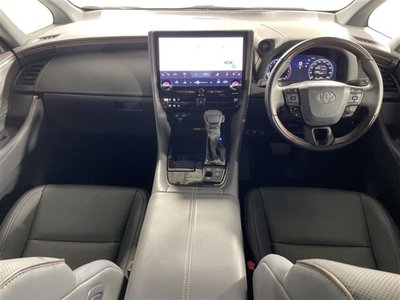 TOYOTA ALPHARD - 2