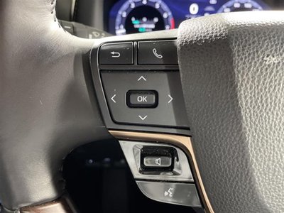 TOYOTA ALPHARD - 10