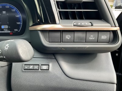 2025 Toyota CROWN SPORT thumbnail 27