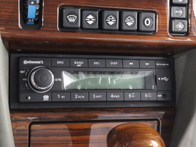 1995 Mercedes-BENZ E-CLASS — миниатюра 27