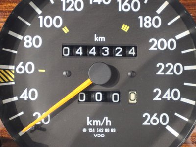 1995 Mercedes-BENZ E-CLASS — миниатюра 24
