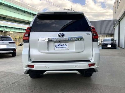 TOYOTA LAND CRUISER PRADO - 5