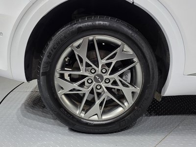 2023 Genesis GV70 photo 6