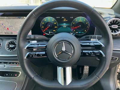 MERCEDES-BENZ E-CLASS - 8