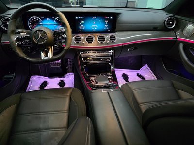 MERCEDES-BENZ E-CLASS - 4