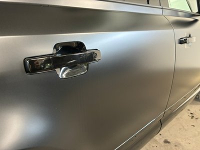 LAND ROVER DEFENDER - 10