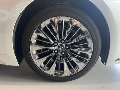 2021 Lexus LS — миниатюра 20