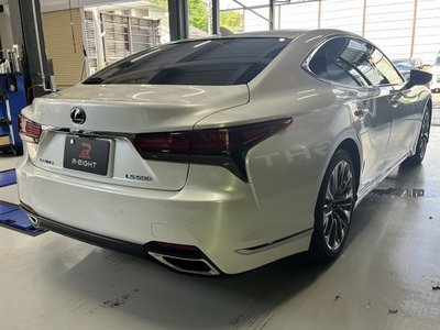 2021 Lexus LS — миниатюра 11