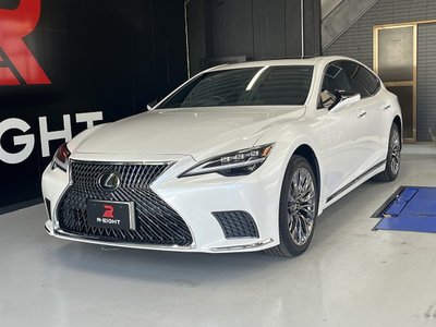 صورة 5 لـ 2021 Lexus LS