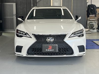 صورة 4 لـ 2021 Lexus LS