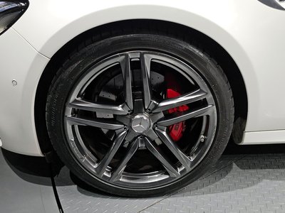 MERCEDES-BENZ E-CLASS - 6