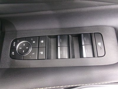 صورة مصغرة 24 لـ 2023 Toyota VELLFIRE