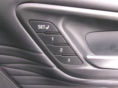صورة مصغرة 25 لـ 2023 Toyota VELLFIRE