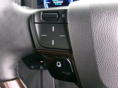 TOYOTA VELLFIRE - 9