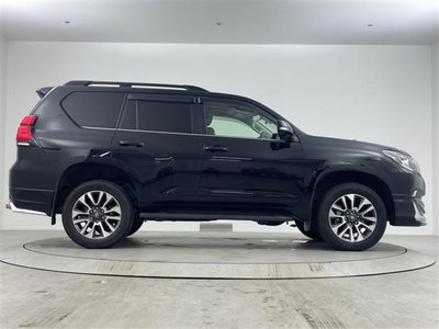 2022 Toyota LAND CRUISER PRADO — миниатюра 32