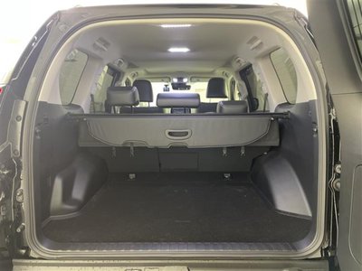 2022 Toyota LAND CRUISER PRADO — миниатюра 27