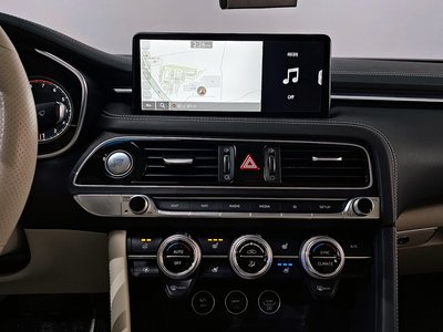 2020 Genesis THE NEW G70 — миниатюра 20
