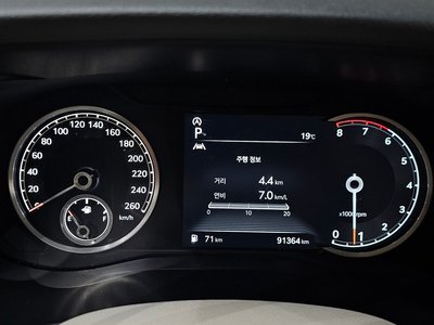 2020 Genesis THE NEW G70 — миниатюра 11