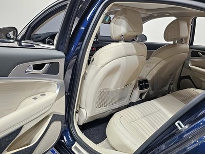 2020 Genesis THE NEW G70 — миниатюра 18