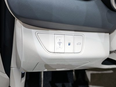 2020 Genesis THE NEW G70 — миниатюра 23