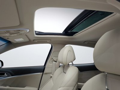 2020 Genesis THE NEW G70 — миниатюра 27