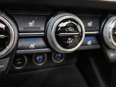 2020 Genesis THE NEW G70 — миниатюра 30