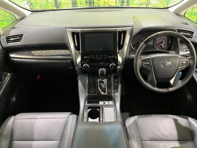 TOYOTA ALPHARD - 2