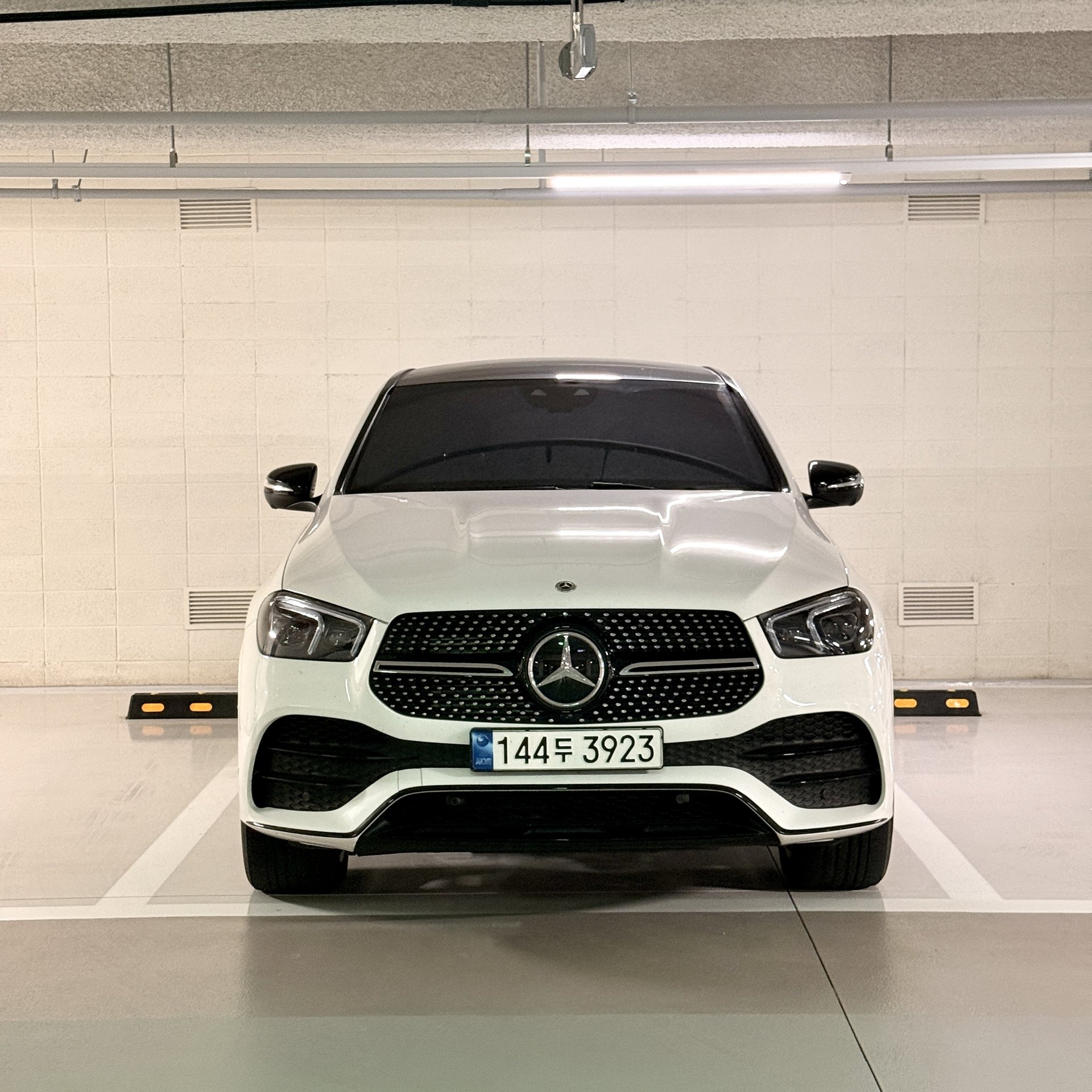 MERCEDES-BENZ GLE - View 1