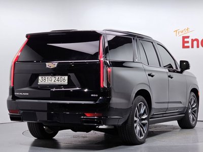 CADILLAC ESCALADE 5TH GENERATION - 4