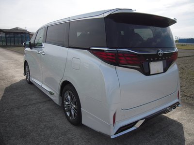 TOYOTA ALPHARD - 6