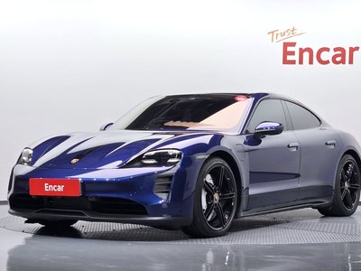 2021 Porsche TAYCAN photo 1