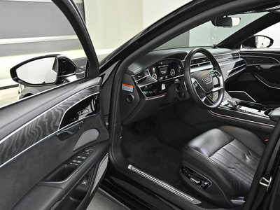 صورة مصغرة 11 لـ 2023 AUDI A8