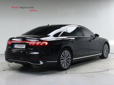 صورة 4 لـ 2023 AUDI A8