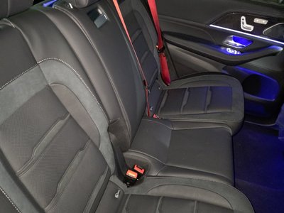2026 Mercedes-BENZ GLS — миниатюра 12