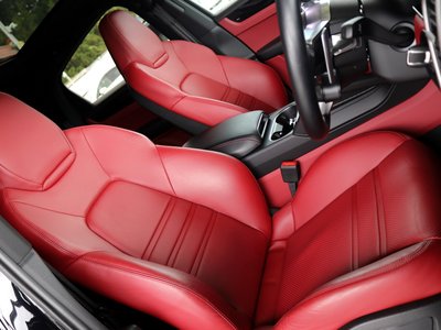 صورة 6 لـ 2021 Porsche CAYENNE