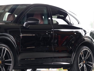 2021 Porsche CAYENNE — миниатюра 23