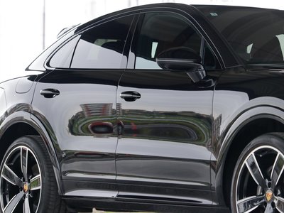 2021 Porsche CAYENNE — миниатюра 38