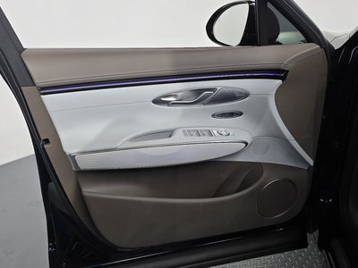 2024 Genesis GV70 thumbnail 14