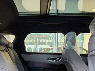 LAND ROVER RANGE ROVER VELAR - 9