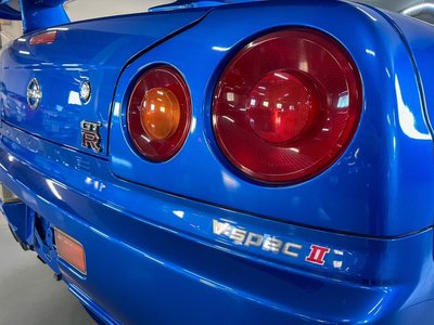 NISSAN SKYLINE GT-R - 10