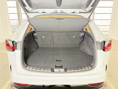 2025 Lexus NX — миниатюра 32