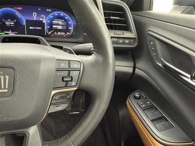 صورة 6 لـ 2022 Toyota CROWN CROSSOVER