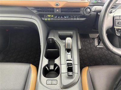 صورة مصغرة 18 لـ 2022 Toyota CROWN CROSSOVER