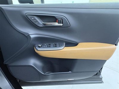 صورة مصغرة 12 لـ 2022 Toyota CROWN CROSSOVER