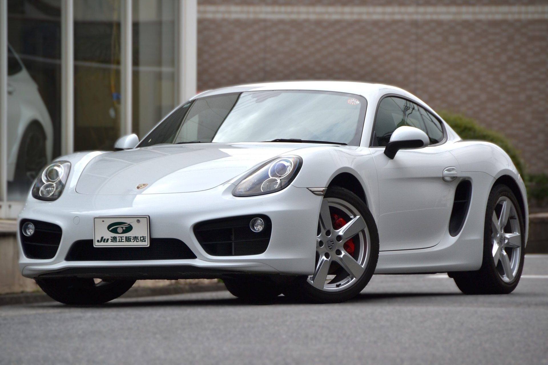PORSCHE CAYMAN - View 1
