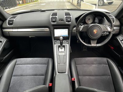 PORSCHE CAYMAN - 4