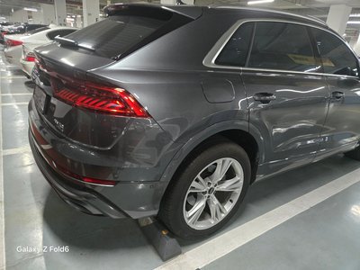 AUDI Q8 - 7