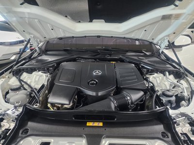 MERCEDES-BENZ E-CLASS - 9